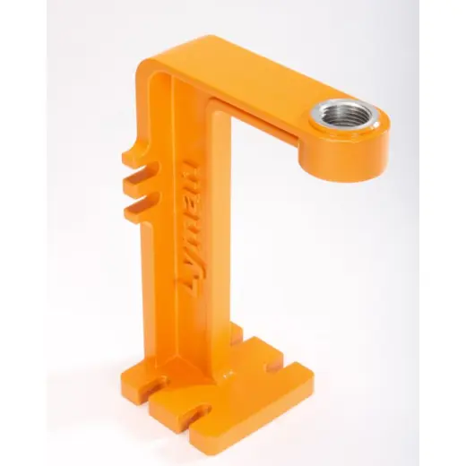 Masivní stojánek pro prachovač s odolnou povrchovou úpravou.