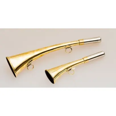 Povelka z leštěné mosazi slouží k hlášení zahájení nebo ukončení společného lovu. Pronikavý tón je dobře slyšitelný v lese.