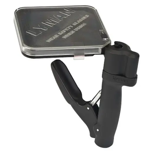 Ruční zápalkovač Lyman E-ZEE Prime je ergonomicky tvarovaný, využívá standardní typ držáků nábojnic (shellholderů) a umožňuje rychlou změnu velikosti používaných zápalek.