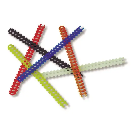 8-balení RCBS pásků na zápalky. Každý pásek pojme 25 zápalek pro velkorážné pušky. Zápalky nejsou součástí balení.