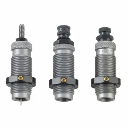 RCBS 9mm Browning Kurz / 380 Auto Carbide 3-dílná sada Taper Crimp obsahuje kalibrační matrici s vypichovací jehlou, rozšiřovací matrici a usazovací matrici pro usazování a zaškrcování střely.