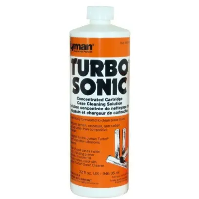 Čistící roztok Turbo Sonic Brass Cleaning Solution na nábojnice, určený pro použití v ultrazvukových a rotačních pračkách.