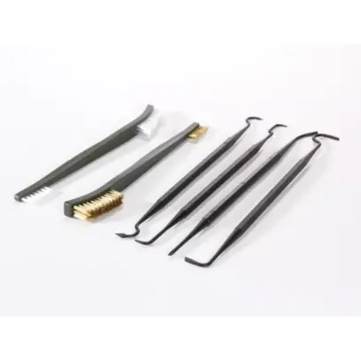 Sada šťourátek a kartáčků LYMAN PICK AND BRUSH SET pro čištění nepřístupných míst.
