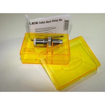 Samostatná krčková vypichovací a formátovací matrice 222 Remington pro přebíjení nábojů. Matrice vypíchne zápalku a zformátuje pouze krček nábojnice. Závit 7/8"-14. Lee Precision COLLET DIE ONLY 222 REMINGTON