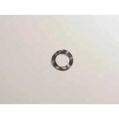 Podložka pod šrouby k 6-cavity kokilám LEE, díl SC2044. Na jedné kokile se nachází 3 tyto podložky.