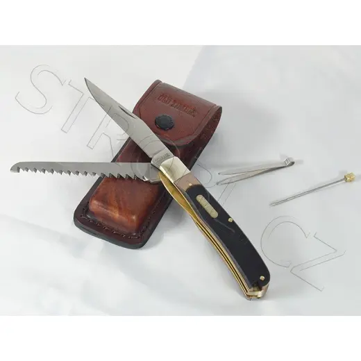 Kvalitní kapesní nůž včetně pilky, pinzety a kovového párátka. Old Timer.