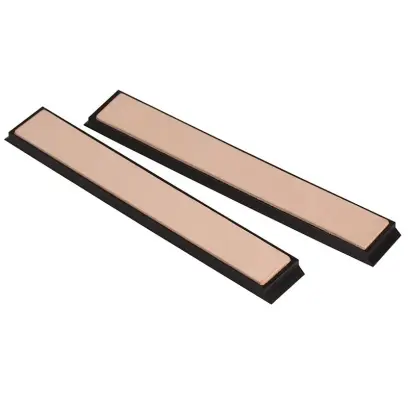 Obtahovací kůže KMFS Rival pro očištění ostří po broušení.