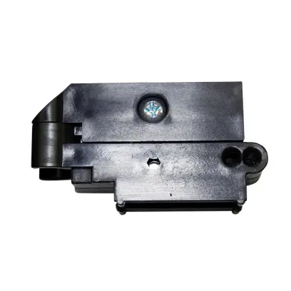 Sestava zavaděče nábojnic pro LEE Pro 1000 a Loadmaster. Obsahuje zavaděč nábojnic a nástavbu pro velké nábojnice.