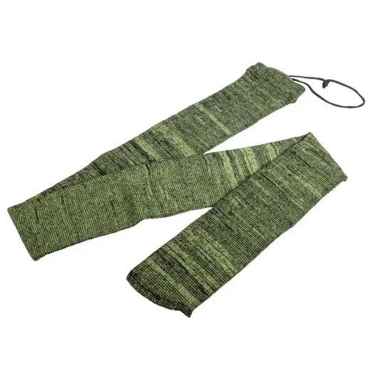 "Ponožky" na zbraň Silicone Gun Socks chrání před korozí, škrábanci, nárazy a jiným mechanickým poškozením. Rozměry: 10 cm x 137 cm.