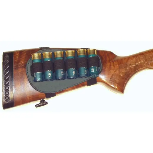 Textilní návlek na pažbu s gumovými poutky pro 6 brokových nábojů. Optimální pro rychlé přebíjení pušky.