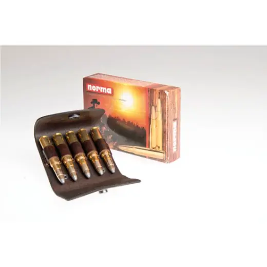 Uzavřené pouzdro z hověziny na 5 kulových nábojů. Ze zadní strany úchyt na opasek.