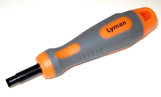 Lyman Primer Pocket Cleaner Large Nástroj pro čištění zápalkového lůžka nábojnic s rukojetí ve tvaru šroubováku. Určeno pro velké zápalky.