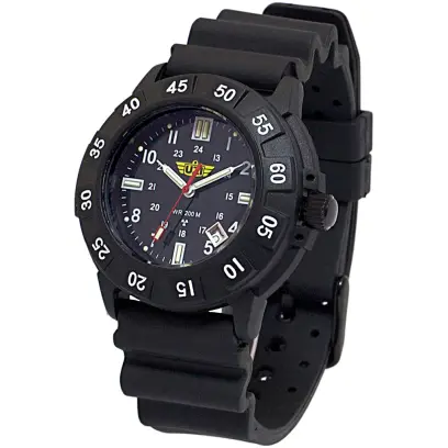 Hodinky UZI Protector Watch s tritiovým podsvícením. Tělo z nerezové oceli, otočná luneta, digitální datumovka, voděodolnost 20ATM, 2 černé řemínky – nylonový a gumový, 43 x 14 mm.