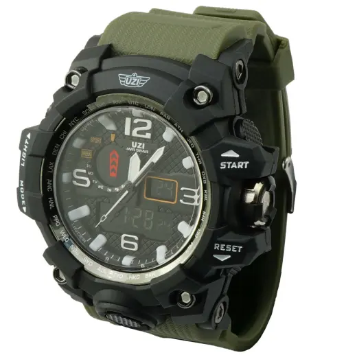 Pohodlné sportovní hodinky pro každodenní nošení. Odolné tělo z ABS, sklo odolné proti poškrábání, digitální datumovka, podsvícení,&nbsp; voděodolnost&nbsp;30 m, měkký gumový řemínek, 54 x 18 mm.