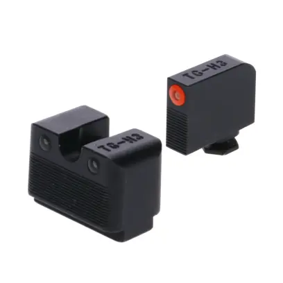 Tritiová mířidla Truglo Tritium Pro pro Glock 20, 21, 25, 29, 30, 31, 32, 37, 40, 41 (M.O.S. kompatibilní) dokáží zacílit i v naprosté tmě bez baterií i nasvícení. Ocelová konstrukce, kompatibilní se standardními pouzdry.