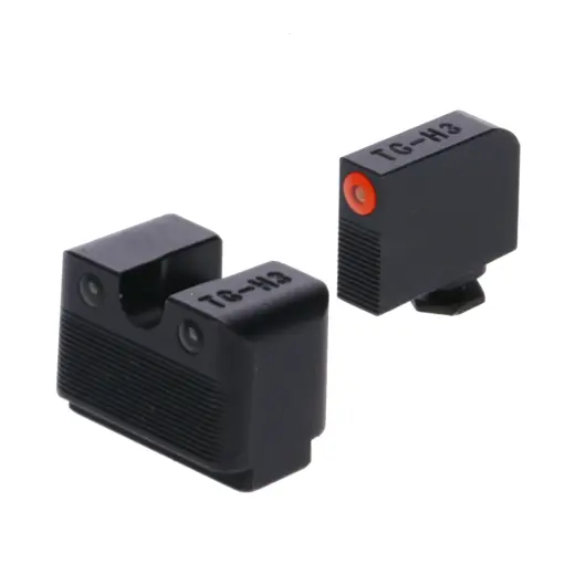 Tritiová mířidla Truglo Tritium Pro pro Glock 20, 21, 25, 29, 30, 31, 32, 37, 40, 41 (M.O.S. kompatibilní) dokáží zacílit i v naprosté tmě bez baterií i nasvícení. Ocelová konstrukce, kompatibilní se standardními pouzdry.