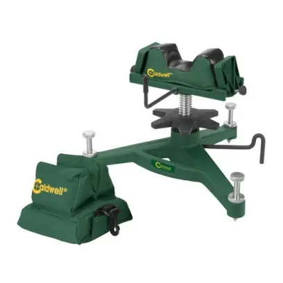 Combo sada střelecké stolice Caldwell ROCK DELUXE a plněného zadního střeleckého vaku. Stabilní opora zbraně, přesné nastavení výšky a směru, maximální přesnost a pohodlí při střelbě.