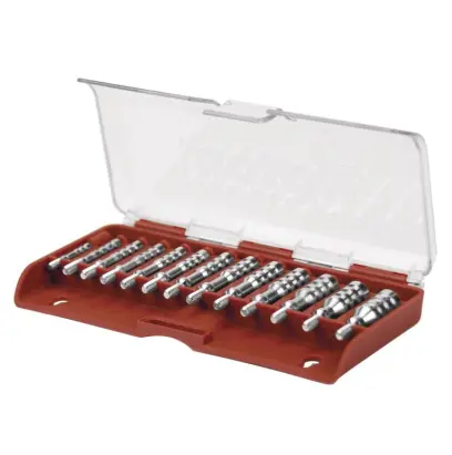 13dílná sada protahovacích trnů Tipton Ultra Jag pro ráže .17–.45. Kalibrově přesné provedení pro důkladné čištění hlavně. Přehledně uložené v odolné krabičce s označenými přihrádkami.