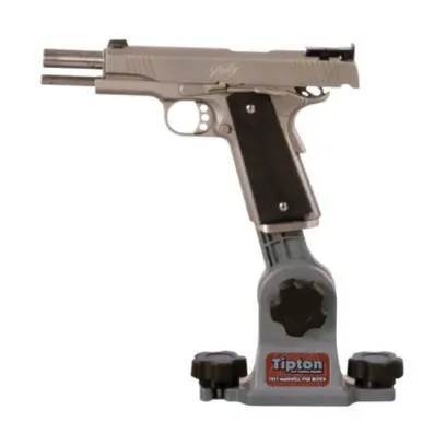 Přípravek pro bezpečné upnutí šachty zásobníku pistole 1911 pro čištění a drobné puškařské práce. Navrženo pro použití s Tipton Best Gun Vise. Lze připevnit i samostatně na pracovní stůl.