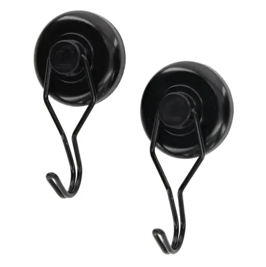 Silný magnetický háček přilne k trezorům i jiným kovovým povrchům. Vhodné pro zavěšení opasků, řemenů, pouzder na zbraň a další výbavy na trezor. Nosnost 9 kg. Balení po 2 ks.