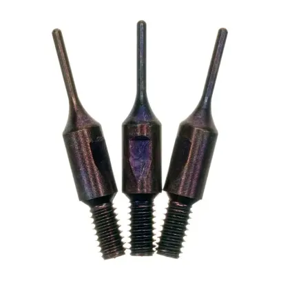 Malé vypichovací jehly pro náboje s menšími zápalkovými otvory dle Evropské normy CIP (1,6 mm/.059"). Průměr jehly: 0.055" (1,397 mm). Kompatibilní s matricemi Dillon Precision Auto-Center Decapping Die.