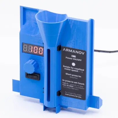 Chytrá řídící jednotka pro Dillon Variable Speed Casefeeder. 2 optické senzory, digitální regulace rychlosti, funkce automatického zpětného chodu a auto-stop, počítání i odpočítávání nábojnic.