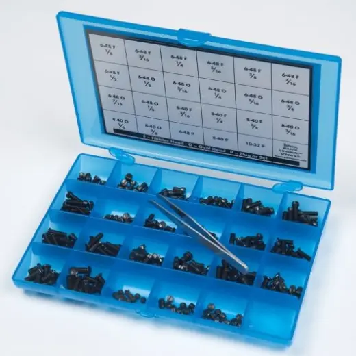 Sada 277 šroubů pro opravy zbraní Master Gunsmith Sada 277 šroubů pro údržbu a opravy zbraní. Obsahuje 23 typů těžko dostupných šroubů v různých délkách. Přehledně uspořádáno v boxu s pinzetou. Ideální pro majitele zbraní i puškaře.