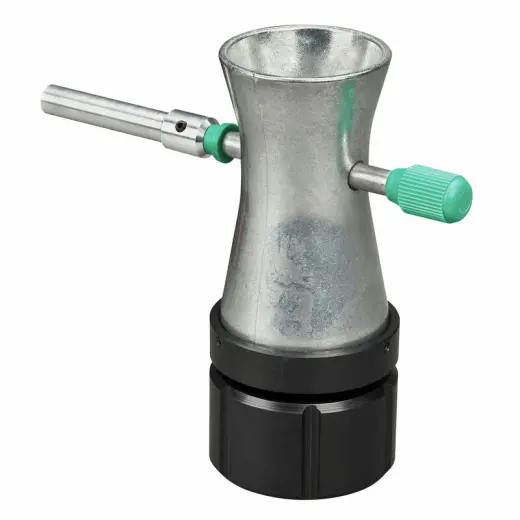 RCBS Powder Trickler má výškově nastavitelnou protiskluzovou základnu a prodlužovací trubici pro prach.