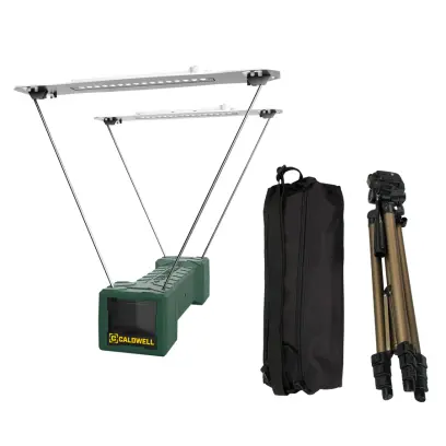 Chronograf Caldwell Ballistic Precision Chronograph Bluetooth Premium Kit s přídavným osvětlením pro vnitřní střelnice a stativem nabízí kompletní systém pro měření rychlosti střel. Rychlost větru v m/s nebo ft/s.